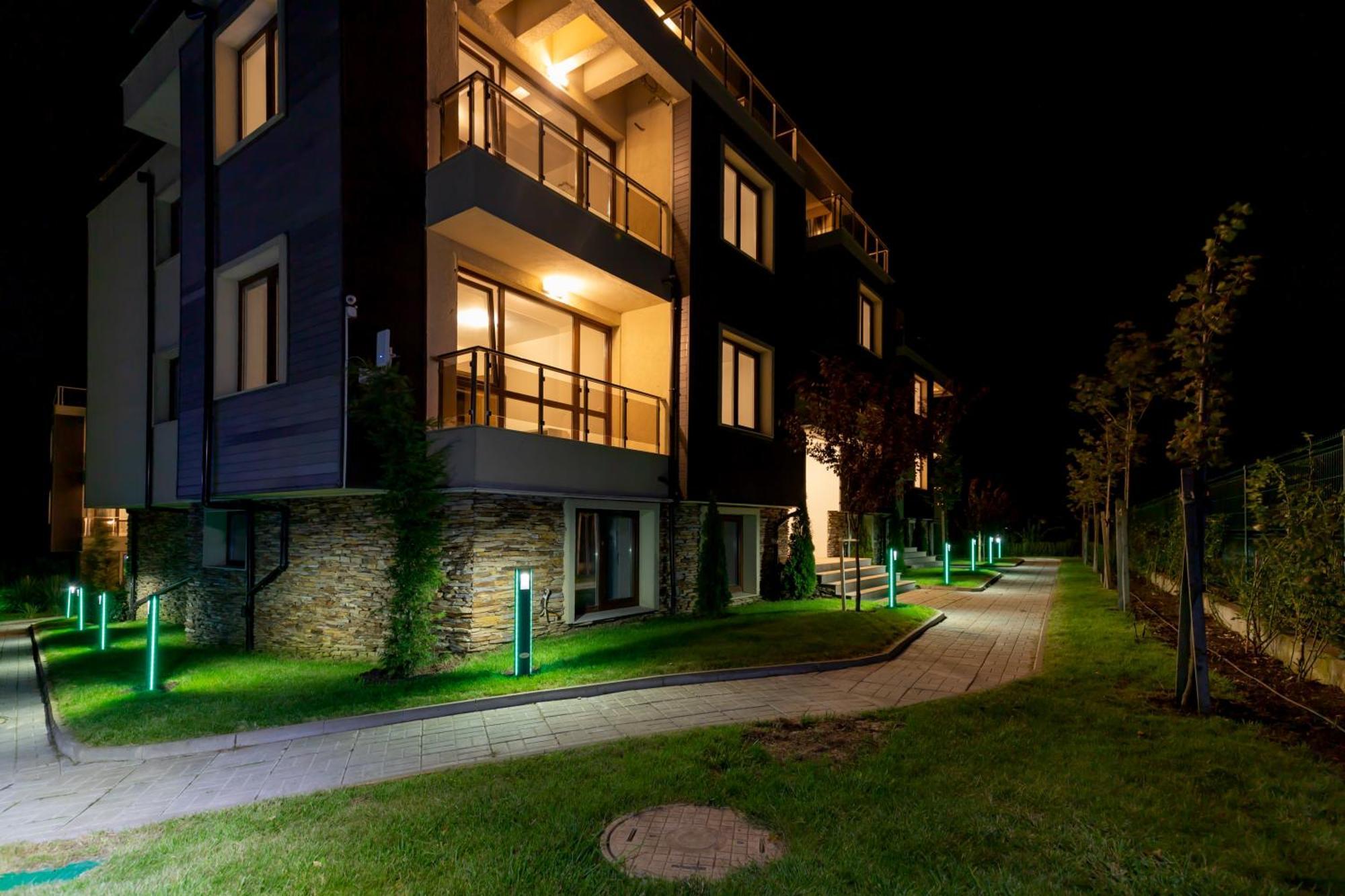 Swan Bay Complex Lägenhet Tjernomorets Exteriör bild
